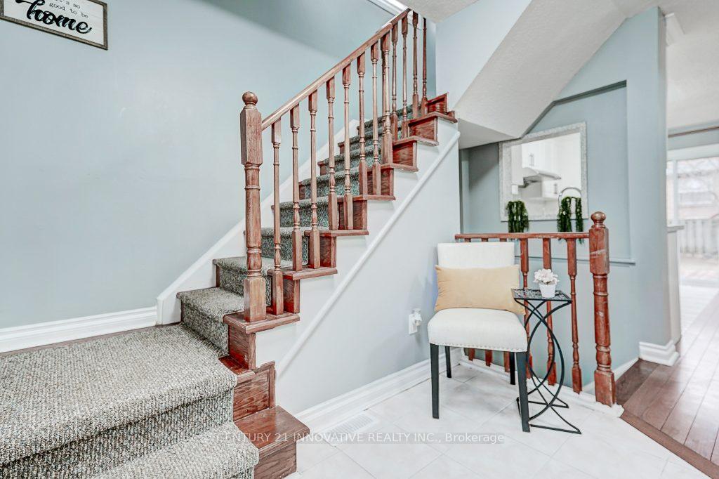 Photo 3 of 118 Radford Drive, Ajax, Central West — HOMEH