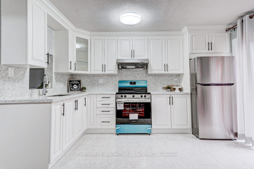 Photo 9 of 118 Radford Drive, Ajax, Central West — HOMEH