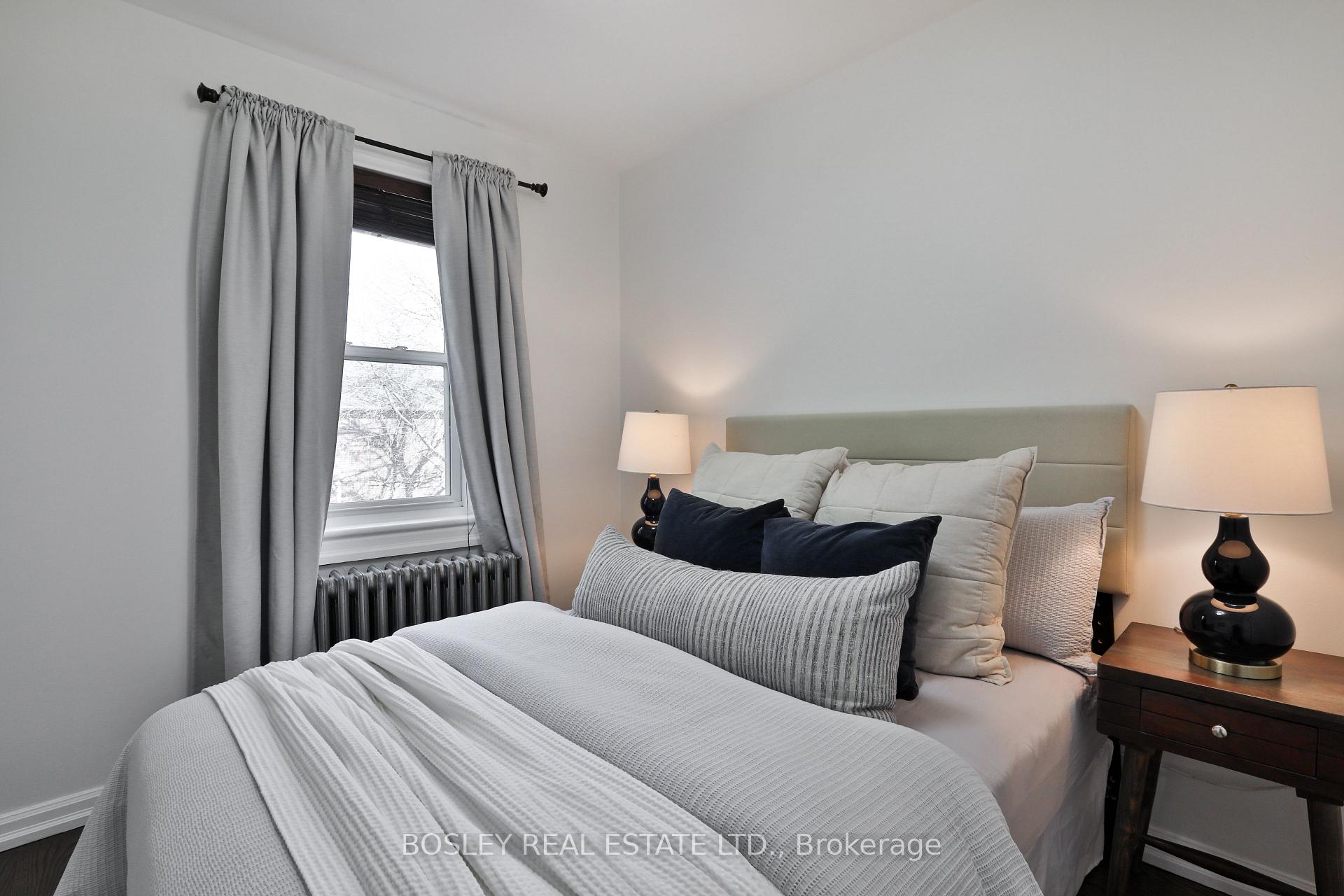 Photo 32 of 100 O'Connor Drive, Toronto, Broadview North — HOMEH