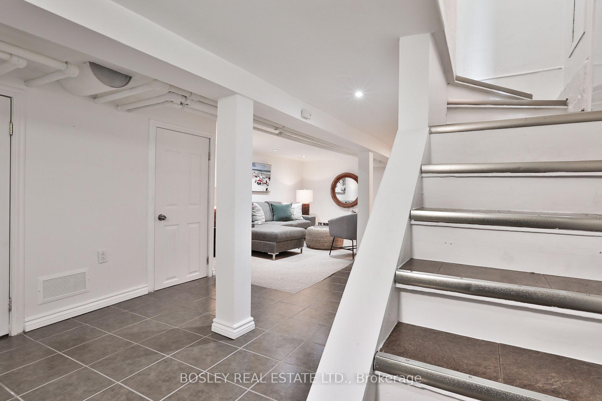 Photo 22 of 100 O'Connor Drive, Toronto, Broadview North — HOMEH