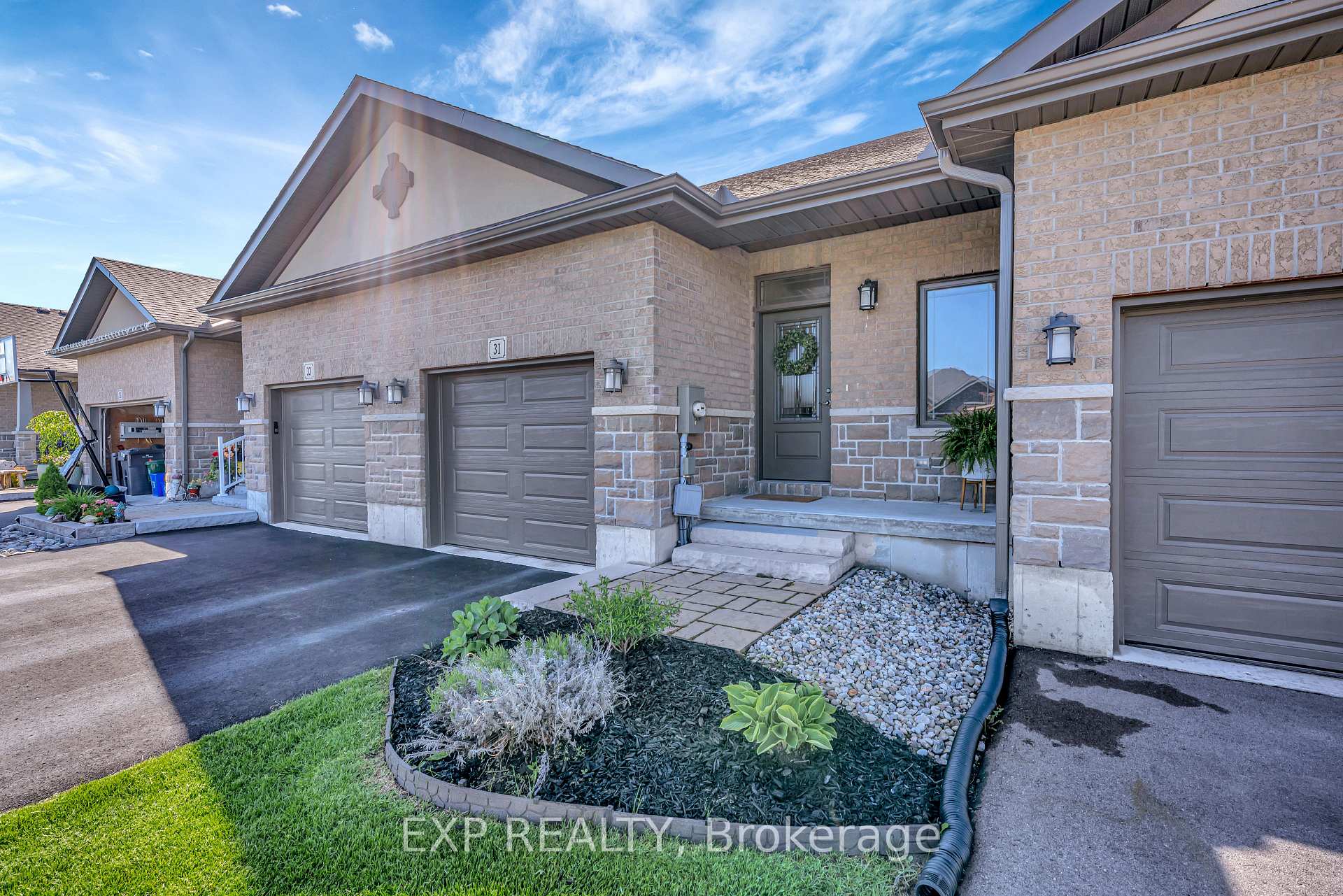 Photo 23 of 31 Farmington Crescent, Belleville, Thurlow Ward — HOMEH