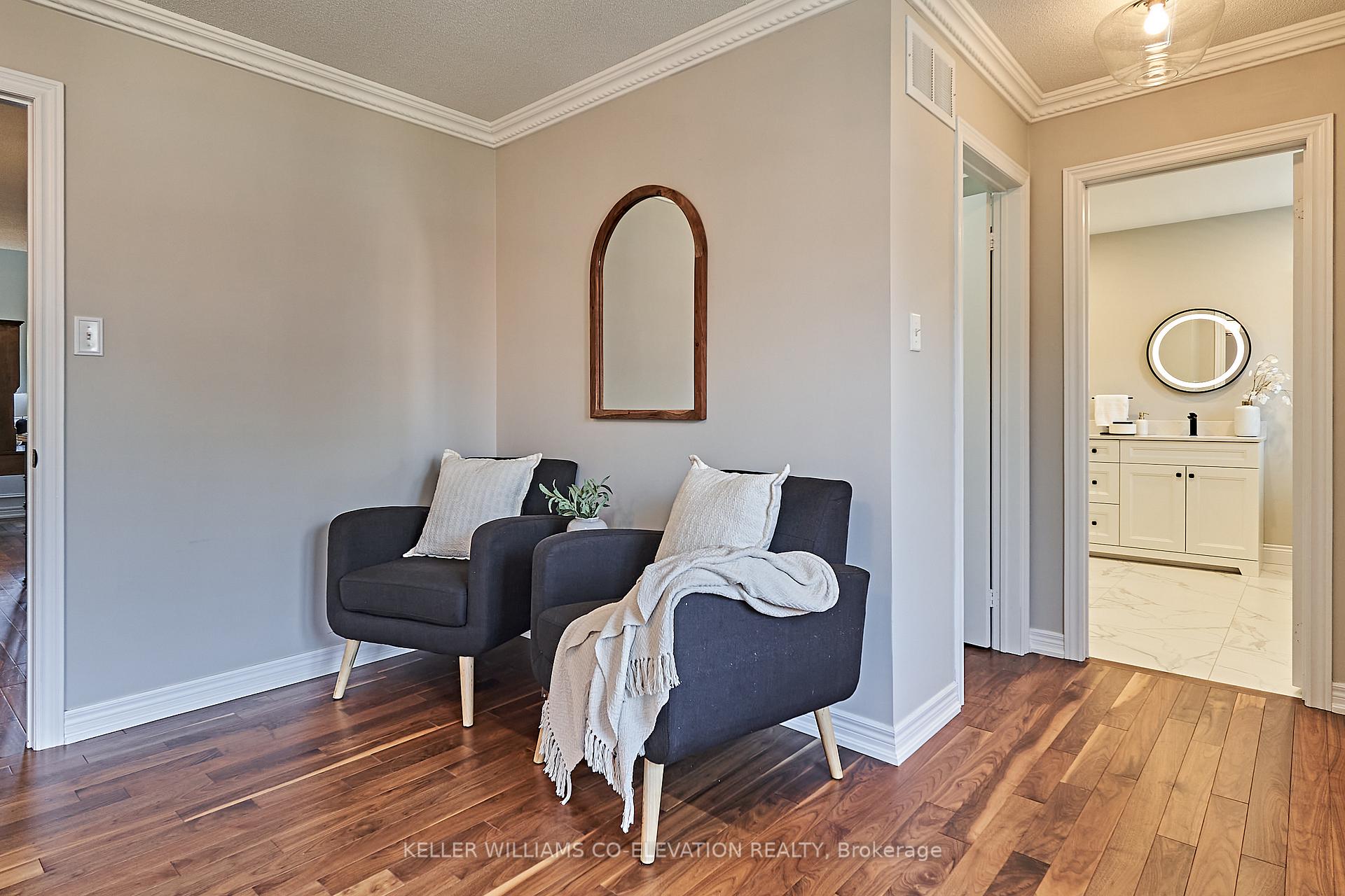 Photo 12 of 24 Rainbow Crescent, Whitby, Brooklin — HOMEH