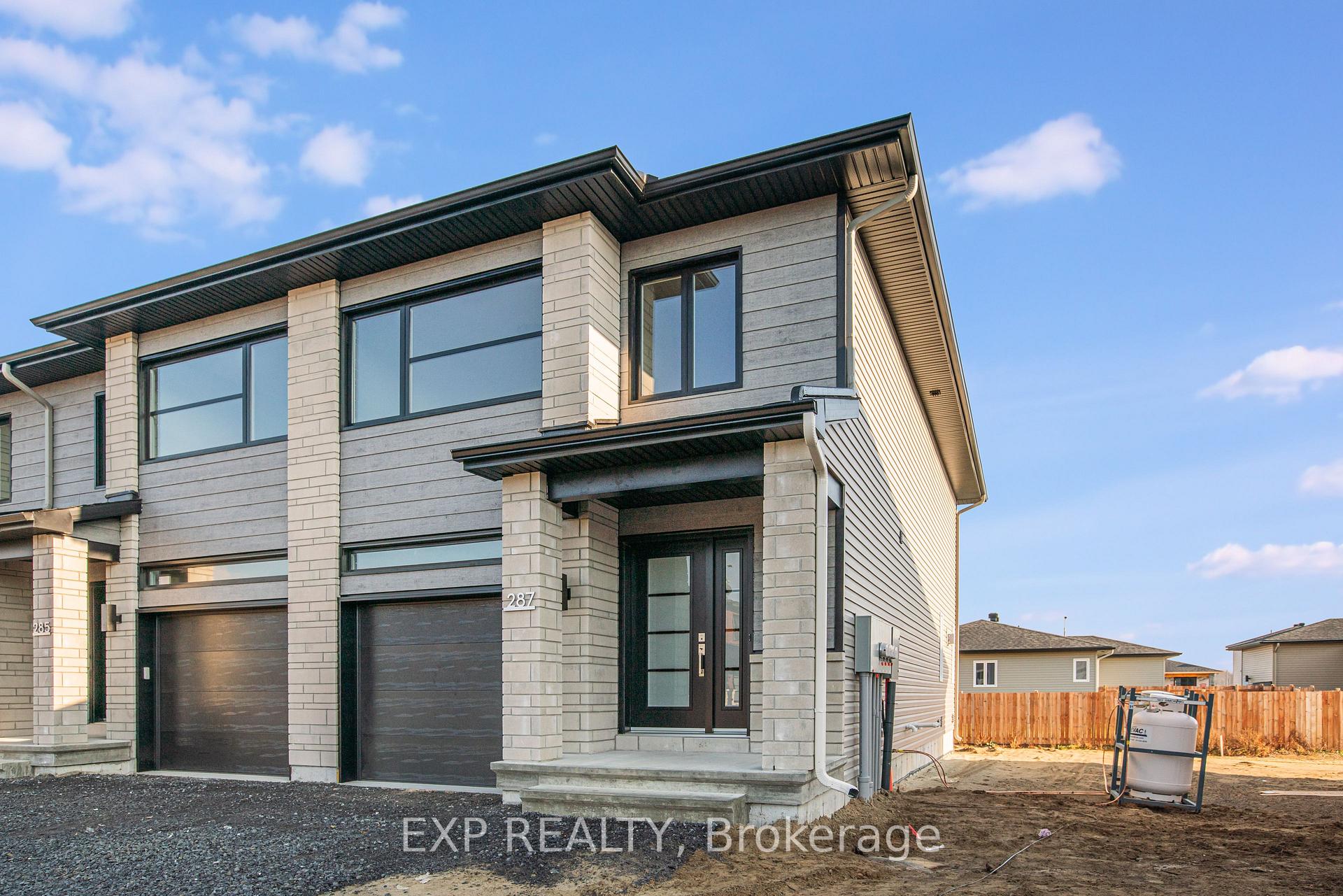 Photo 1 of 347 Hazel Crescent, The Nation, Limoges — HOMEH