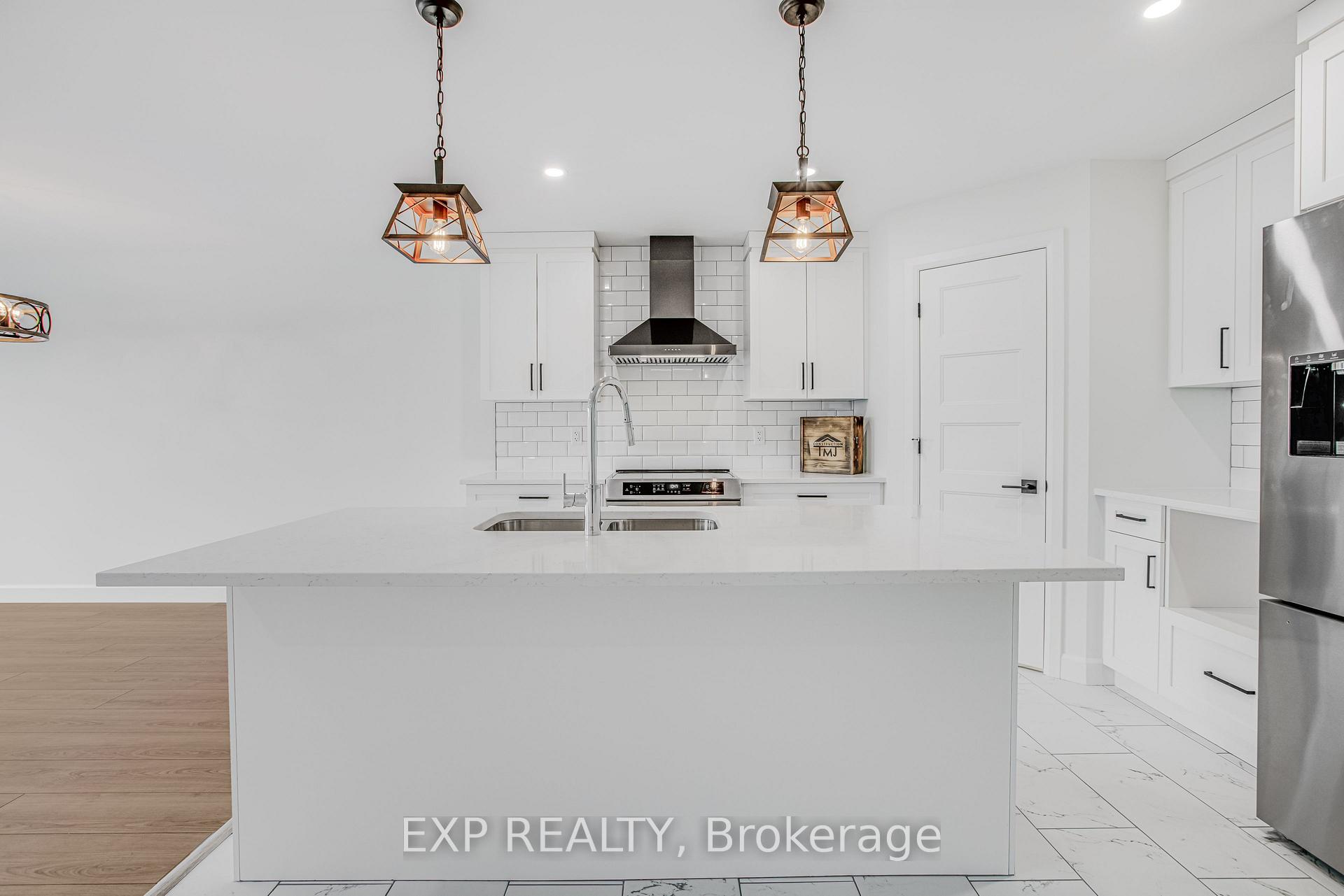 Photo 16 of 347 Hazel Crescent, The Nation, Limoges — HOMEH