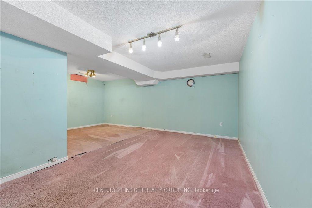 Photo 27 of 84 Chelsea Crescent, Hamilton, Stoney Creek — HOMEH