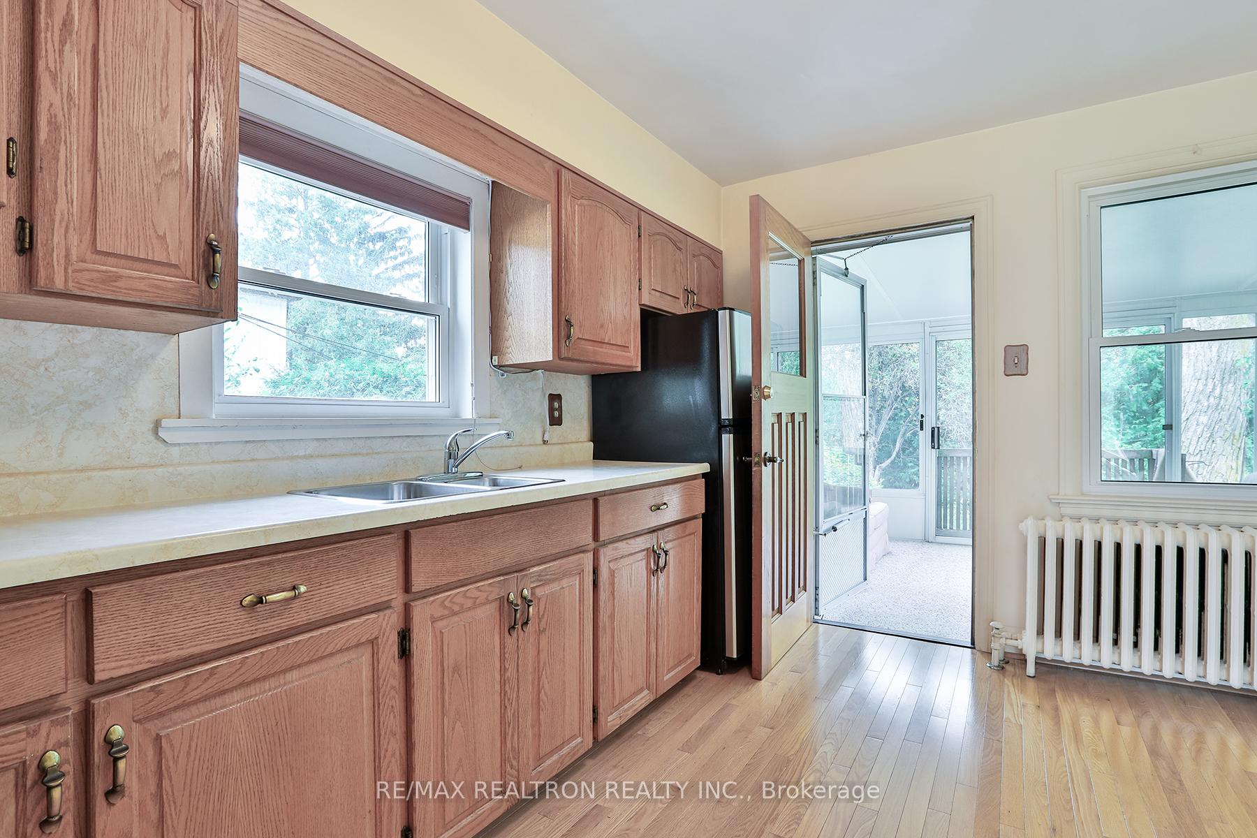 Photo 13 of 88 Highland Park Boulevard, Markham, Grandview — HOMEH