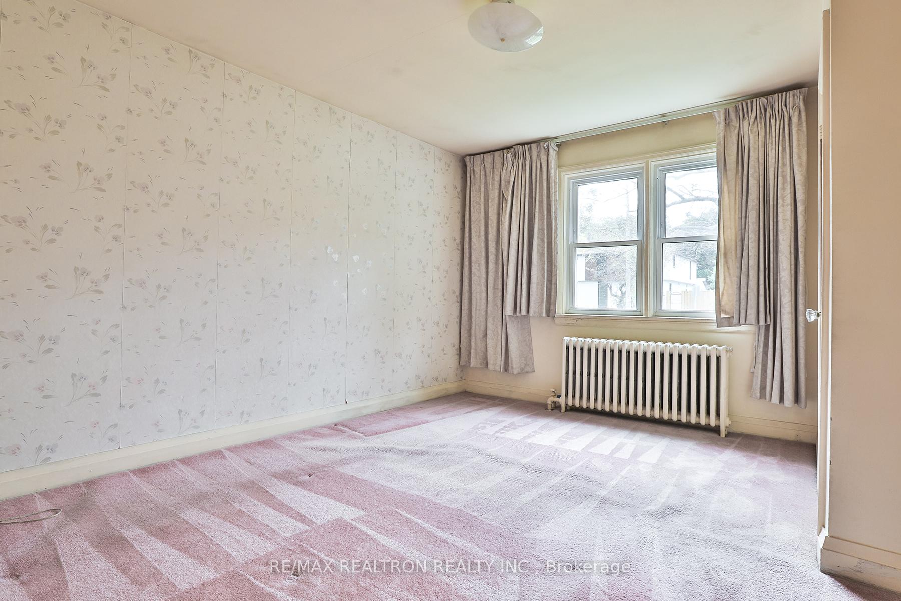 Photo 5 of 88 Highland Park Boulevard, Markham, Grandview — HOMEH