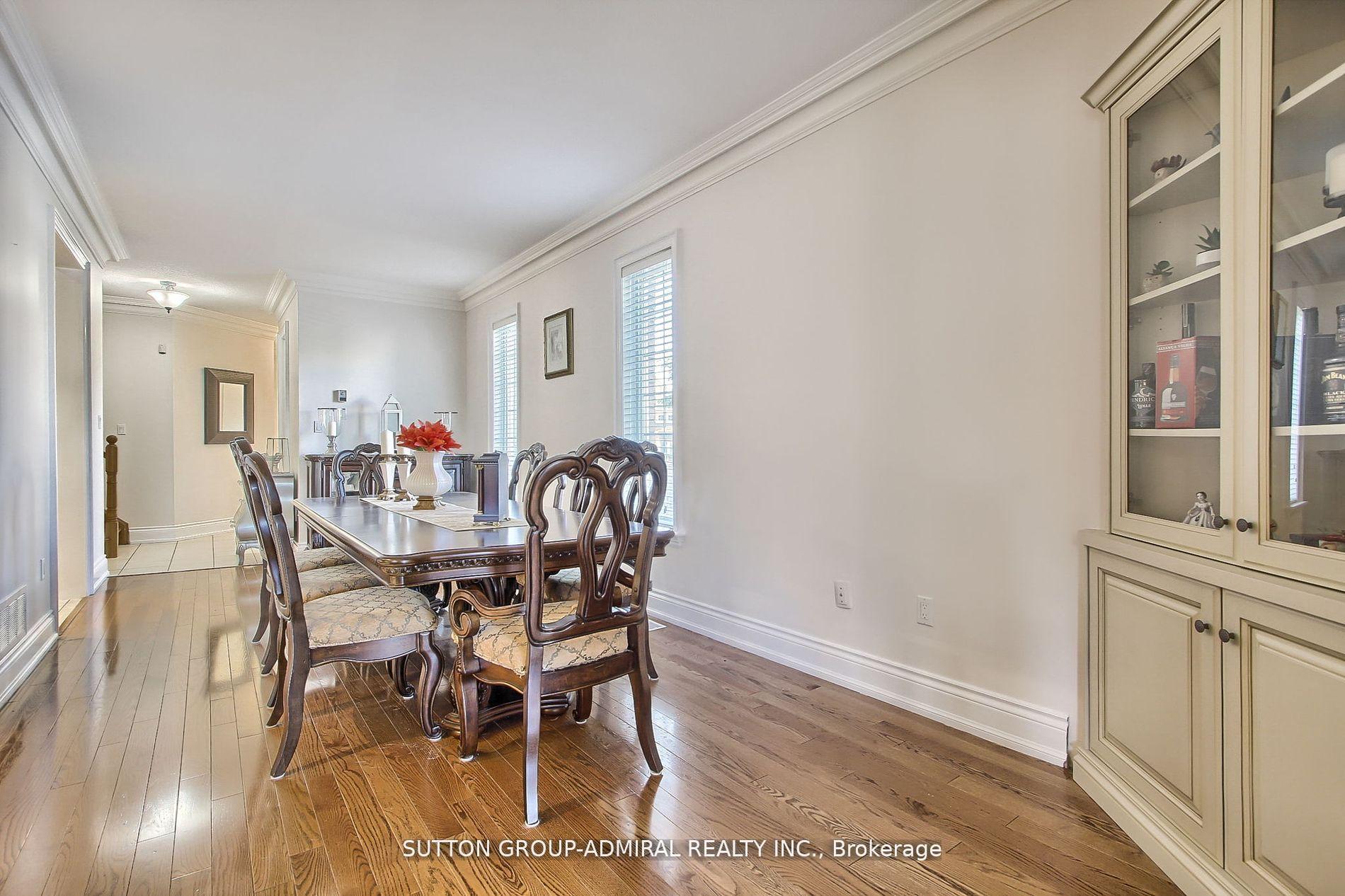 Photo 8 of 50 Guery Crescent, Vaughan, East Woodbridge — HOMEH