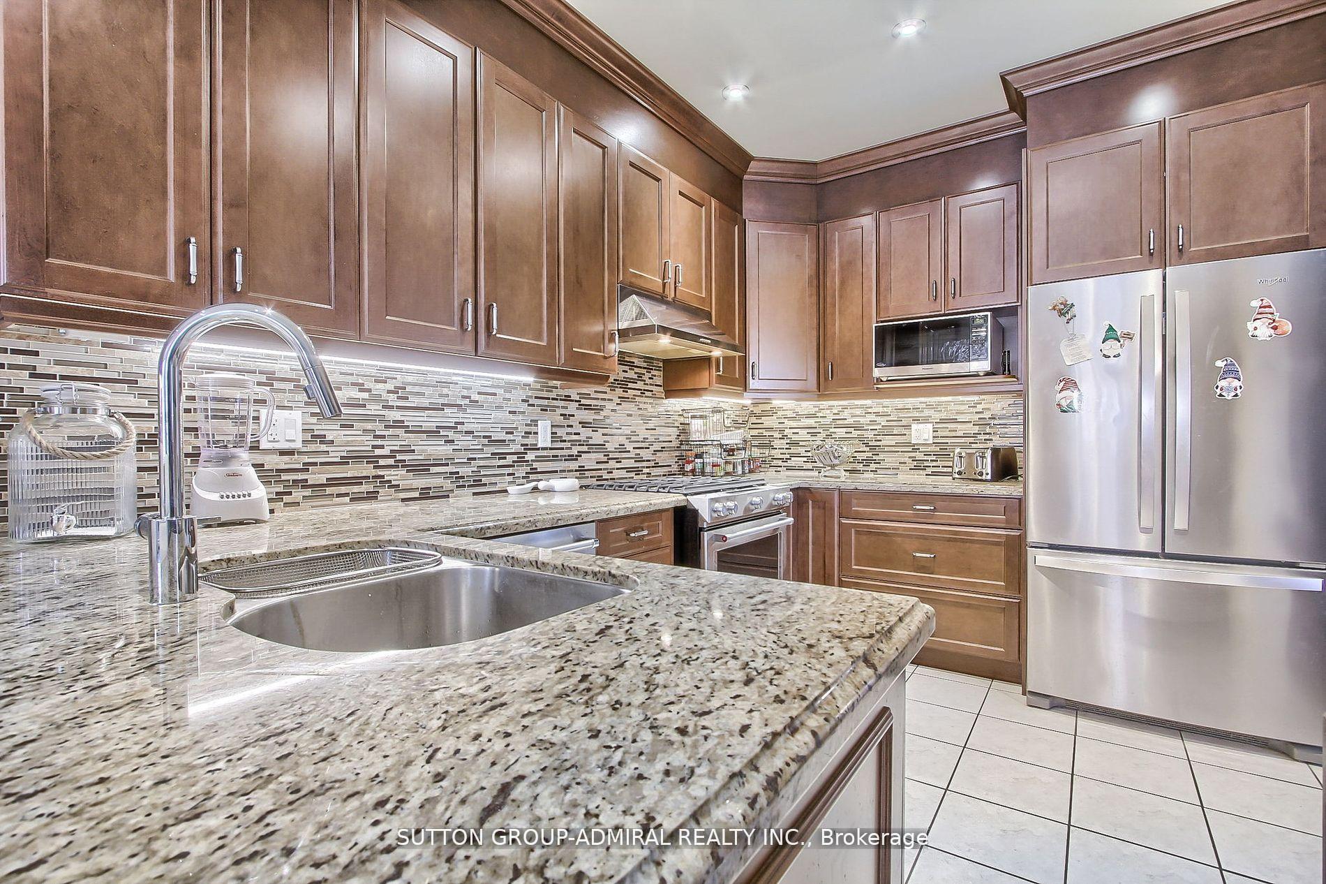 Photo 23 of 50 Guery Crescent, Vaughan, East Woodbridge — HOMEH