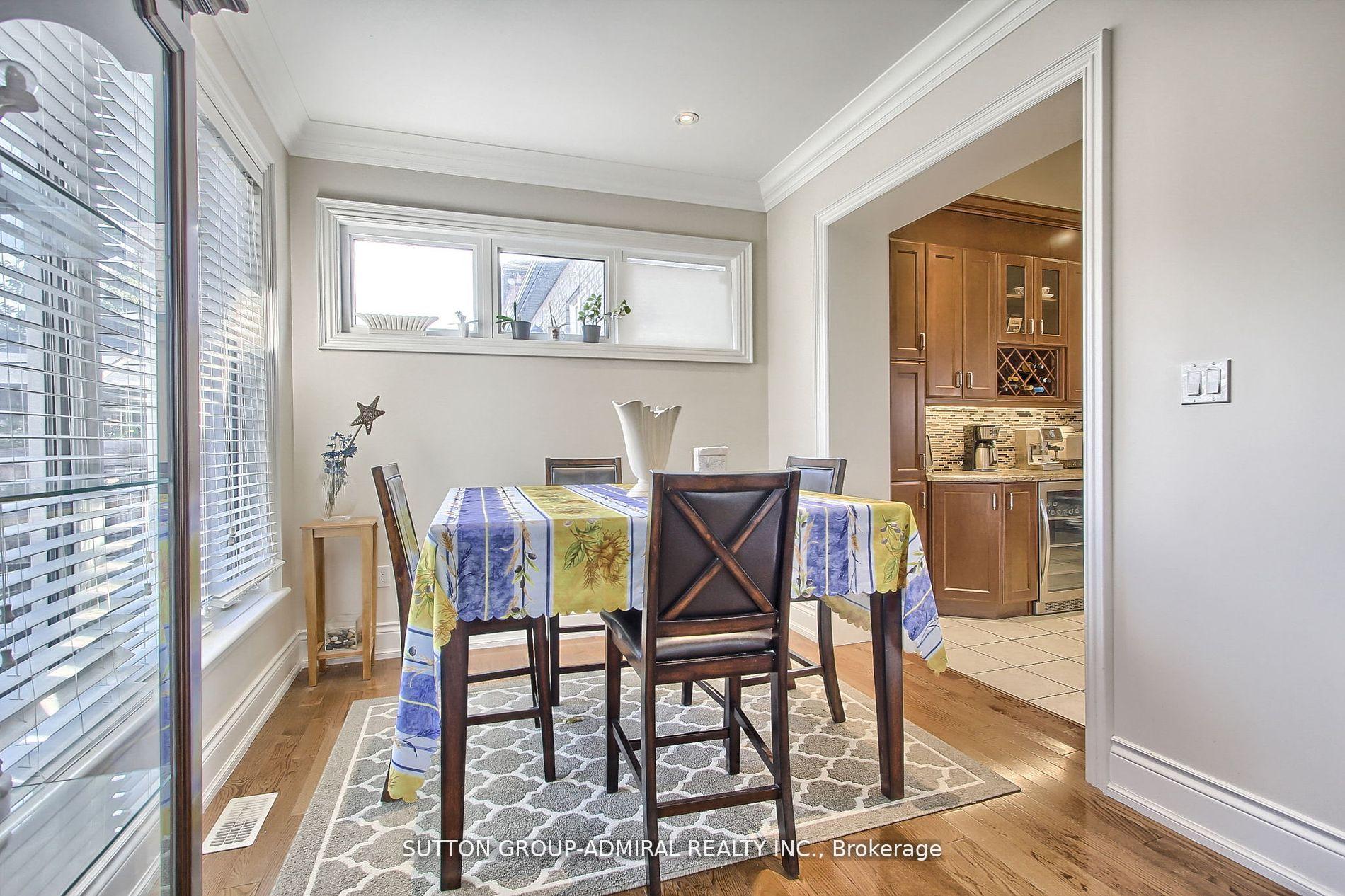 Photo 9 of 50 Guery Crescent, Vaughan, East Woodbridge — HOMEH