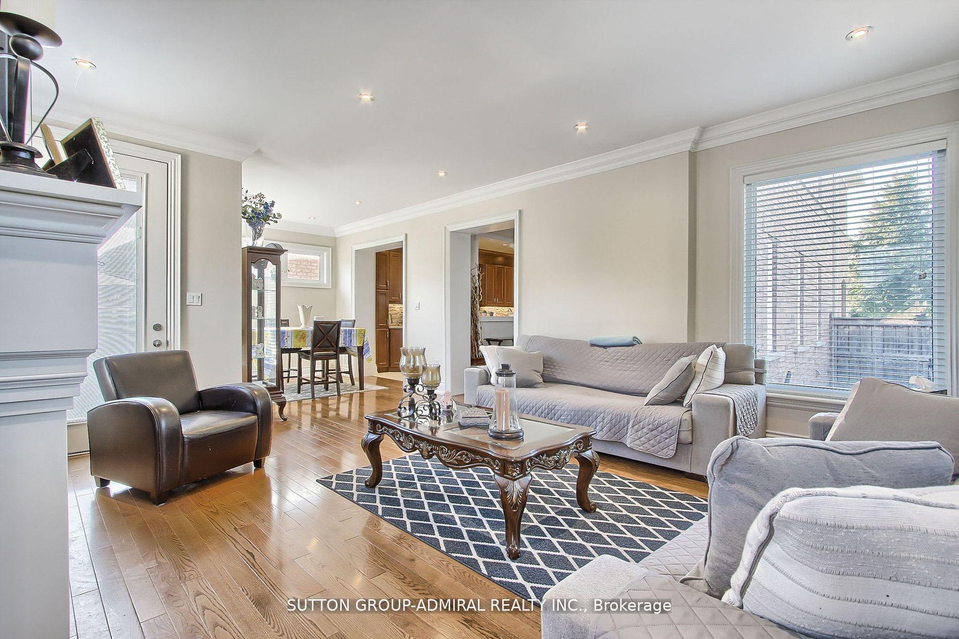 Photo 13 of 50 Guery Crescent, Vaughan, East Woodbridge — HOMEH