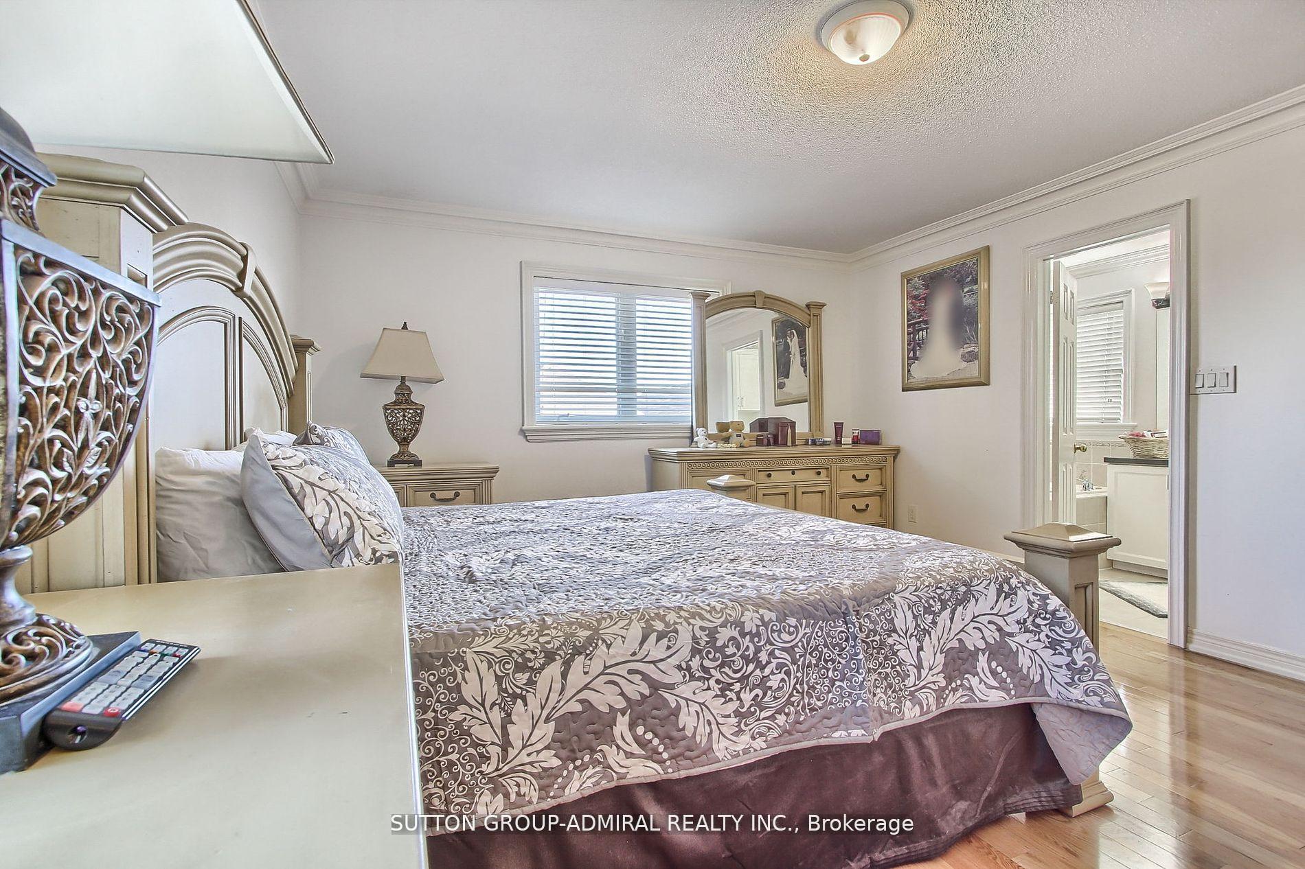 Photo 17 of 50 Guery Crescent, Vaughan, East Woodbridge — HOMEH