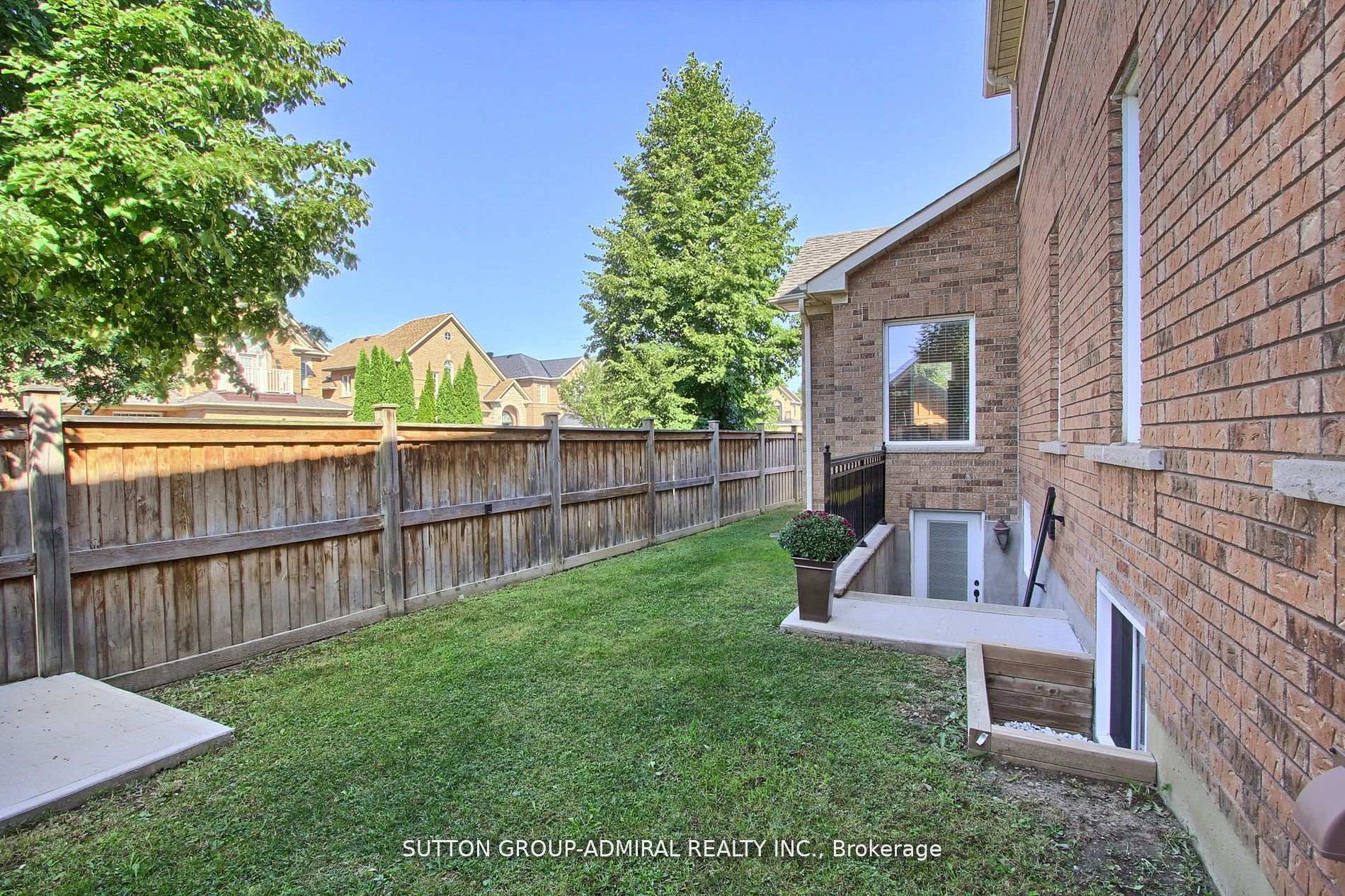 Photo 31 of 50 Guery Crescent, Vaughan, East Woodbridge — HOMEH