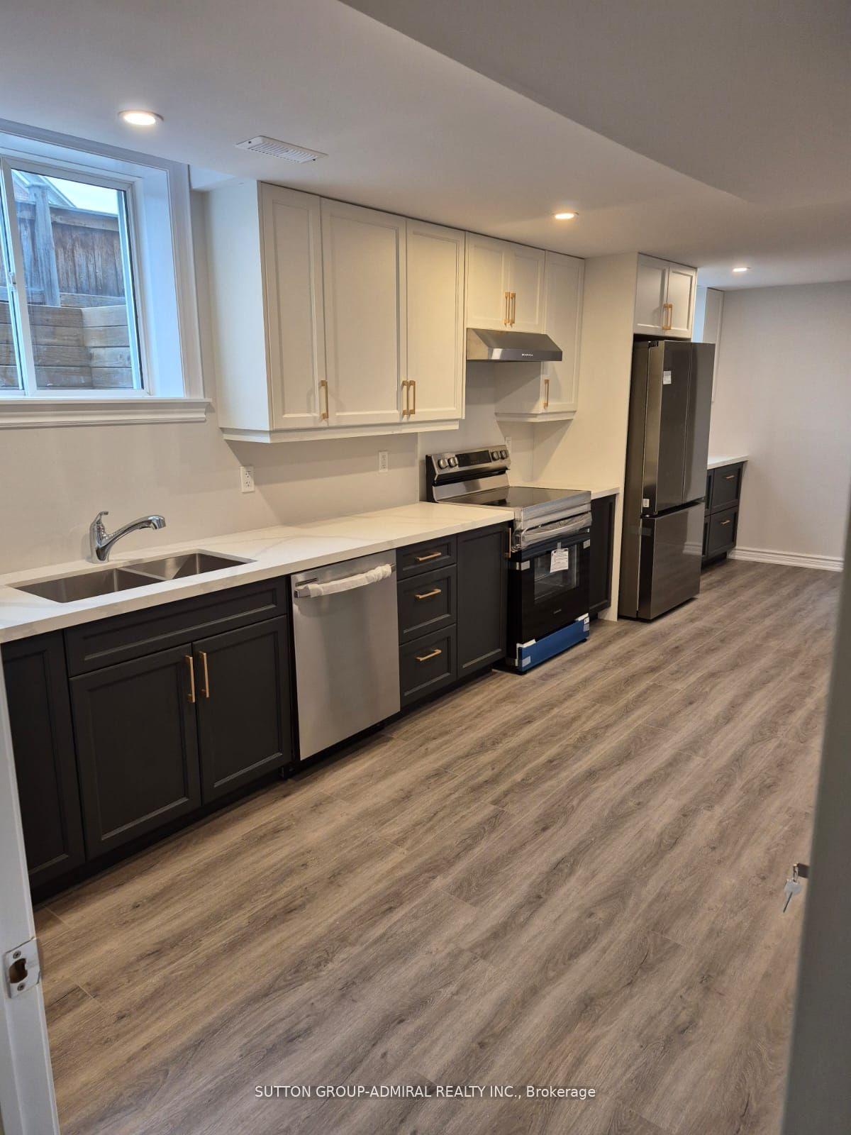 Photo 48 of 50 Guery Crescent, Vaughan, East Woodbridge — HOMEH