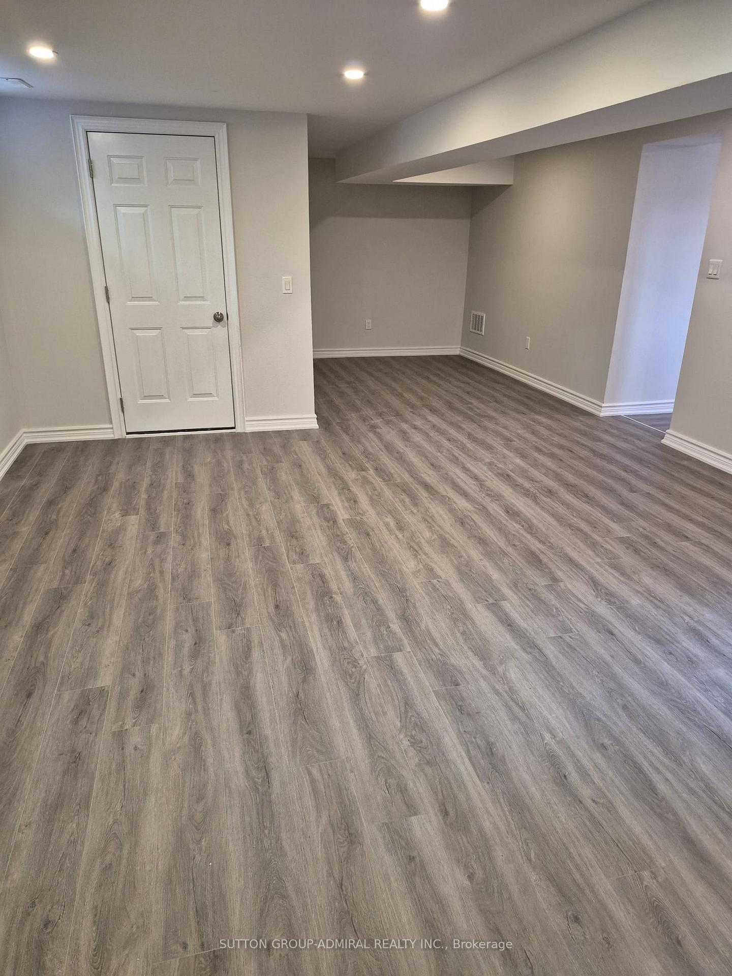 Photo 41 of 50 Guery Crescent, Vaughan, East Woodbridge — HOMEH
