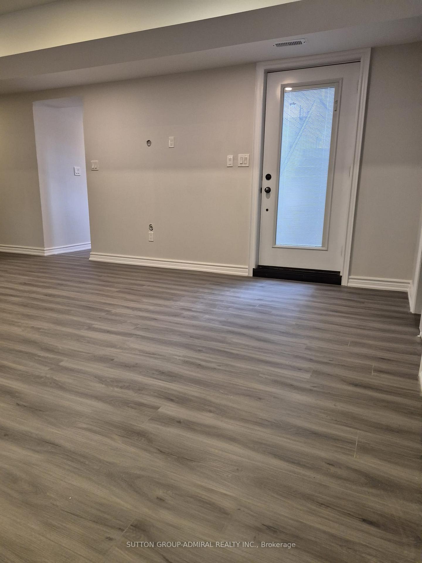 Photo 47 of 50 Guery Crescent, Vaughan, East Woodbridge — HOMEH