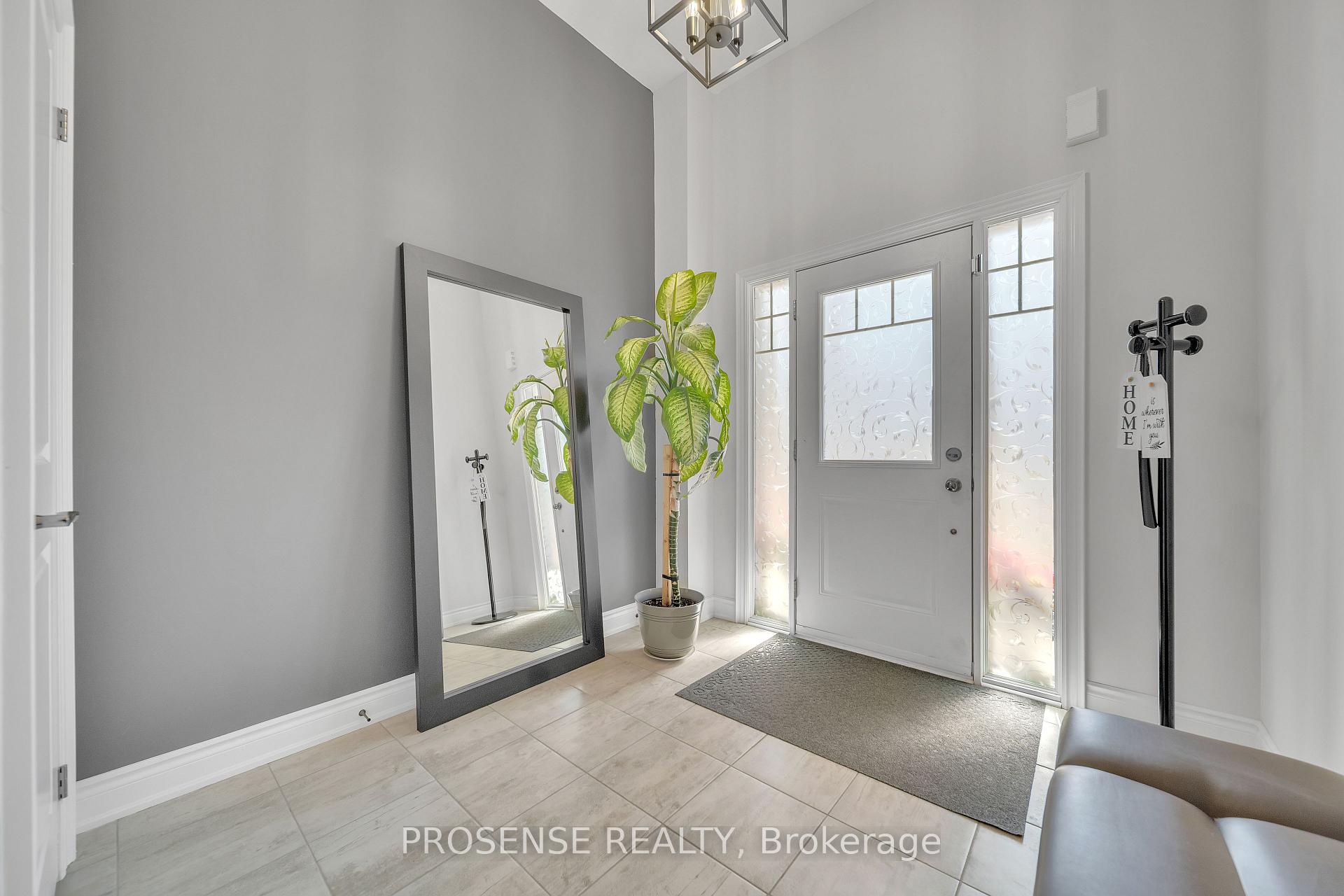Photo 2 of 74 Lorne Thomas Place, New Tecumseth, Alliston — HOMEH