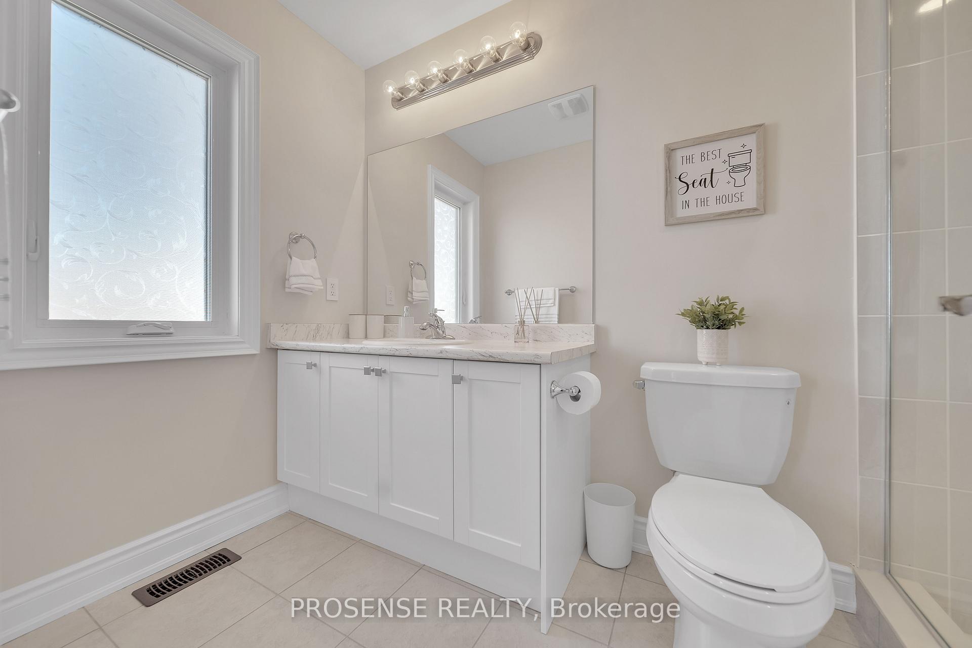 Photo 11 of 74 Lorne Thomas Place, New Tecumseth, Alliston — HOMEH