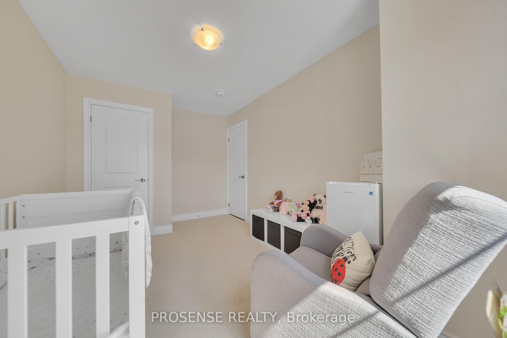 Photo 34 of 74 Lorne Thomas Place, New Tecumseth, Alliston — HOMEH