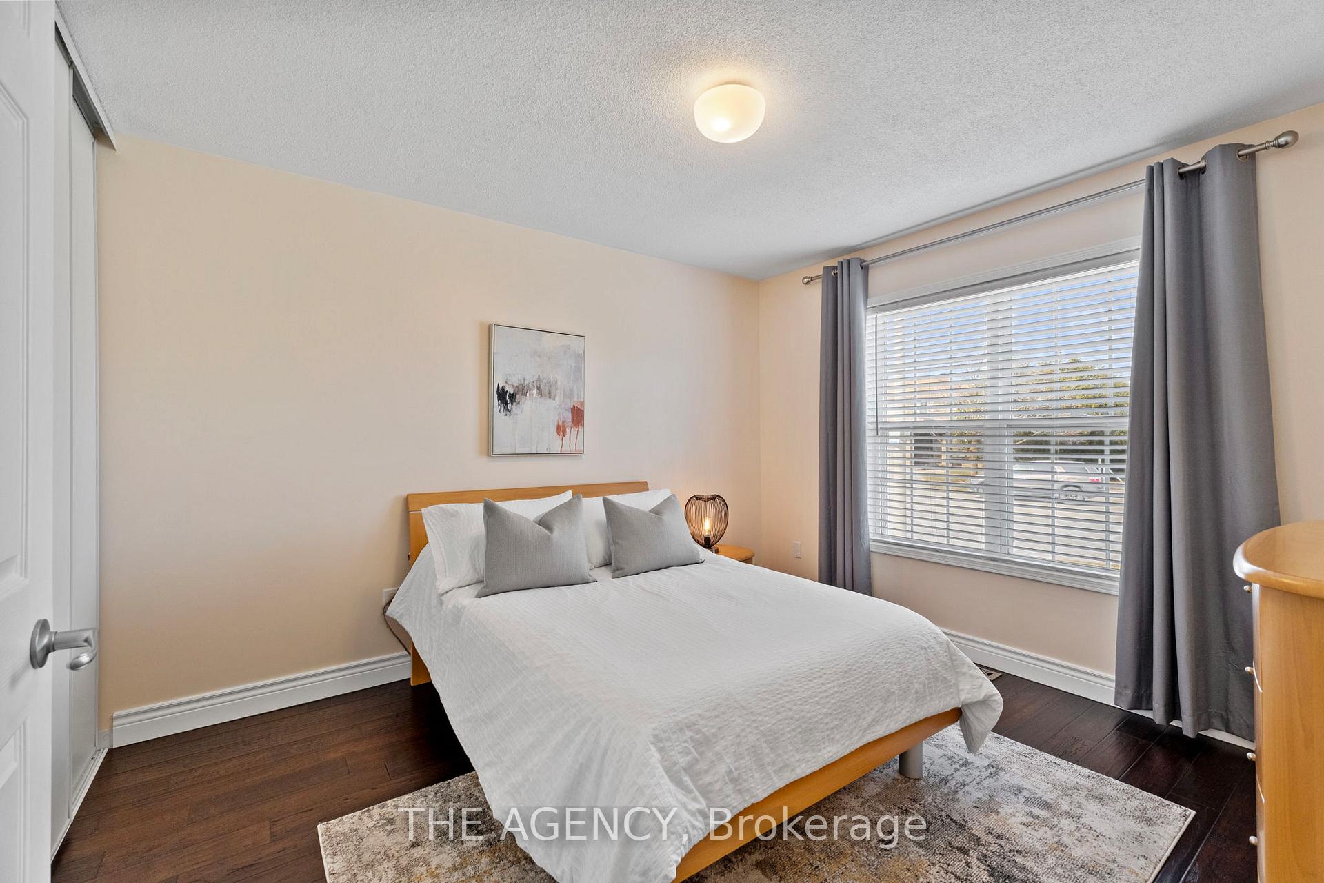 Photo 15 of 22 Herrell Avenue, Barrie, Painswick North — HOMEH