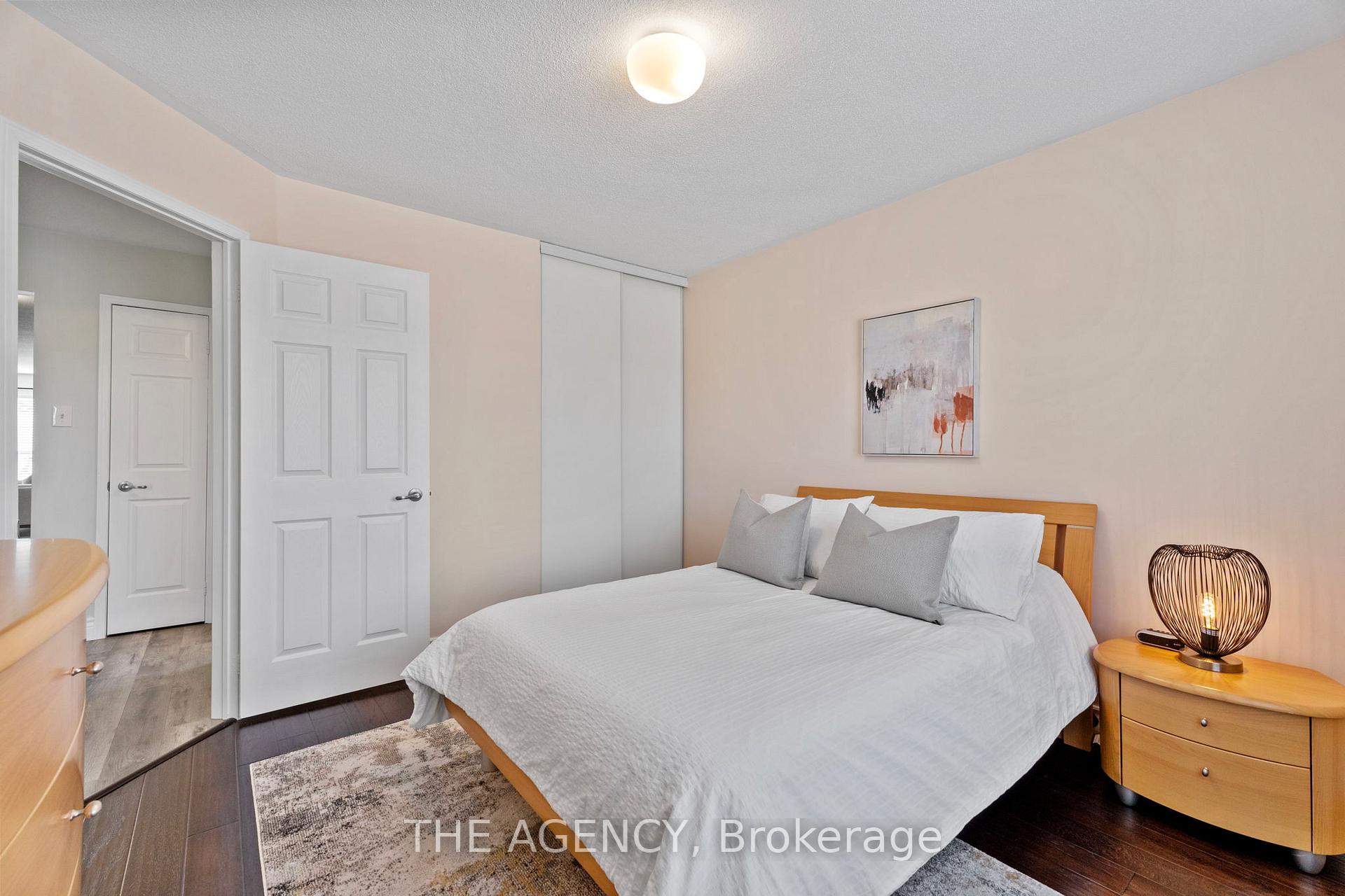 Photo 20 of 22 Herrell Avenue, Barrie, Painswick North — HOMEH