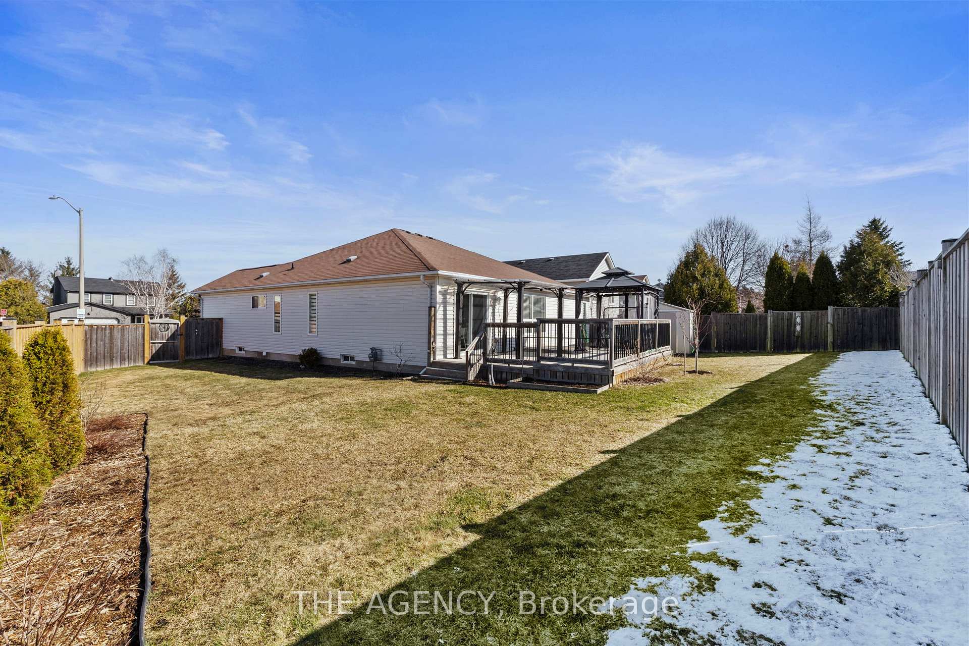Photo 37 of 22 Herrell Avenue, Barrie, Painswick North — HOMEH