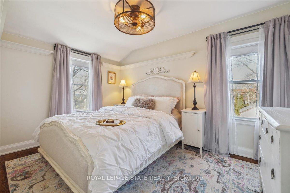 Photo 10 of 1 Alpine Avenue, Hamilton, Inch Park — HOMEH