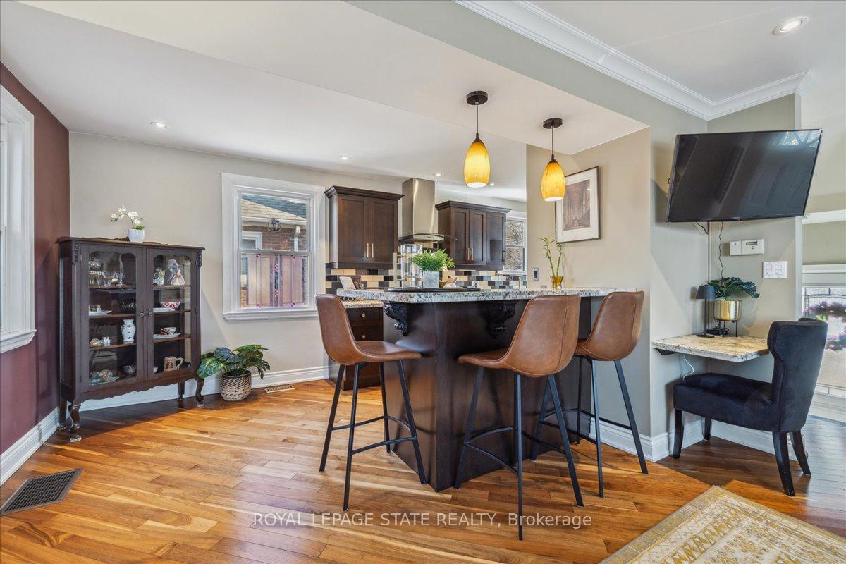 Photo 16 of 1 Alpine Avenue, Hamilton, Inch Park — HOMEH