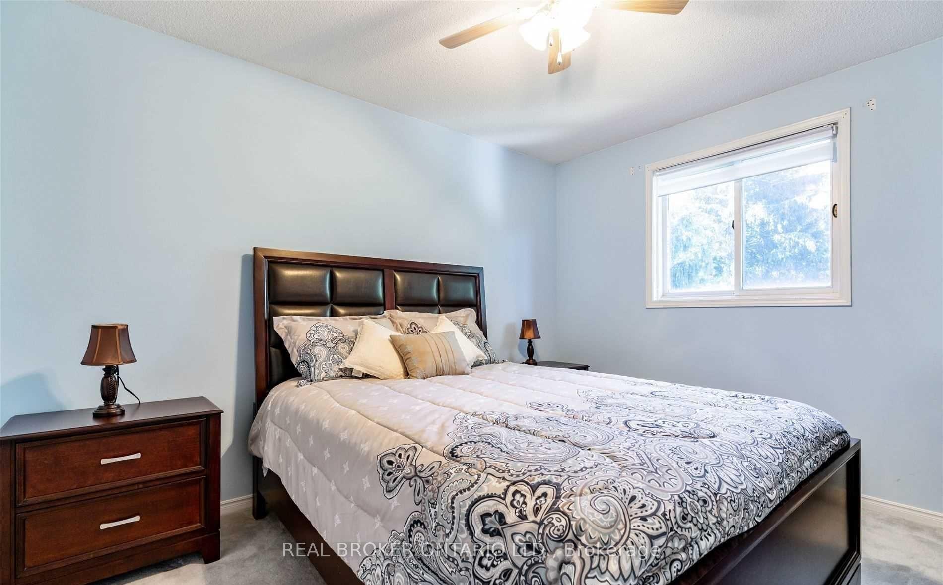 Photo 25 of 20 Elderridge Court, Hamilton, Stoney Creek Mountain — HOMEH