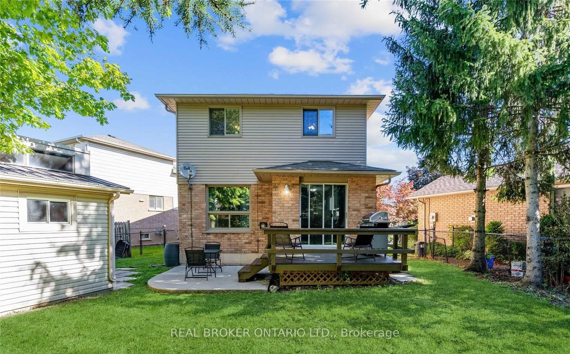 Photo 29 of 20 Elderridge Court, Hamilton, Stoney Creek Mountain — HOMEH