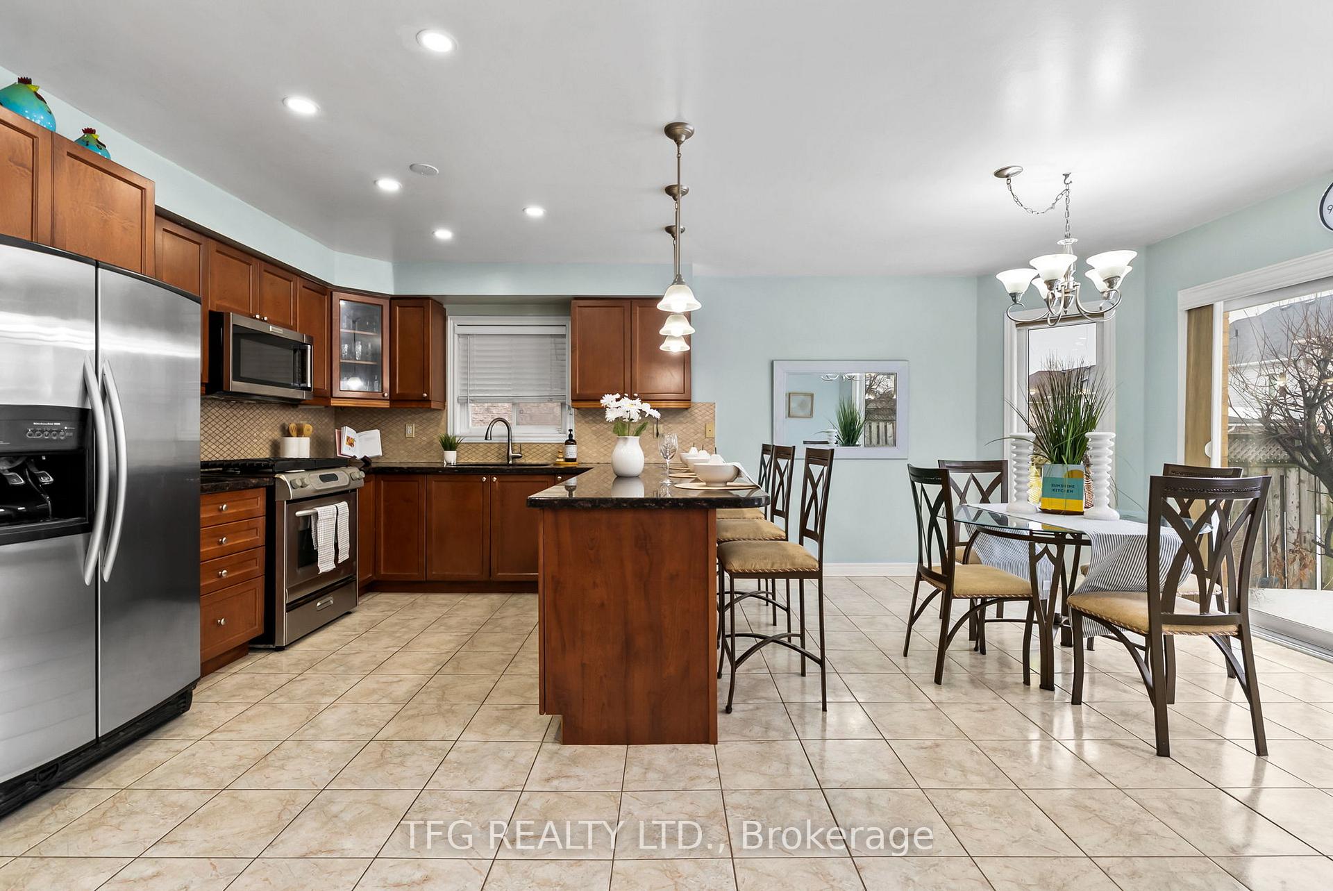 Photo 11 of 142 Southfield Avenue, Clarington, Courtice — HOMEH