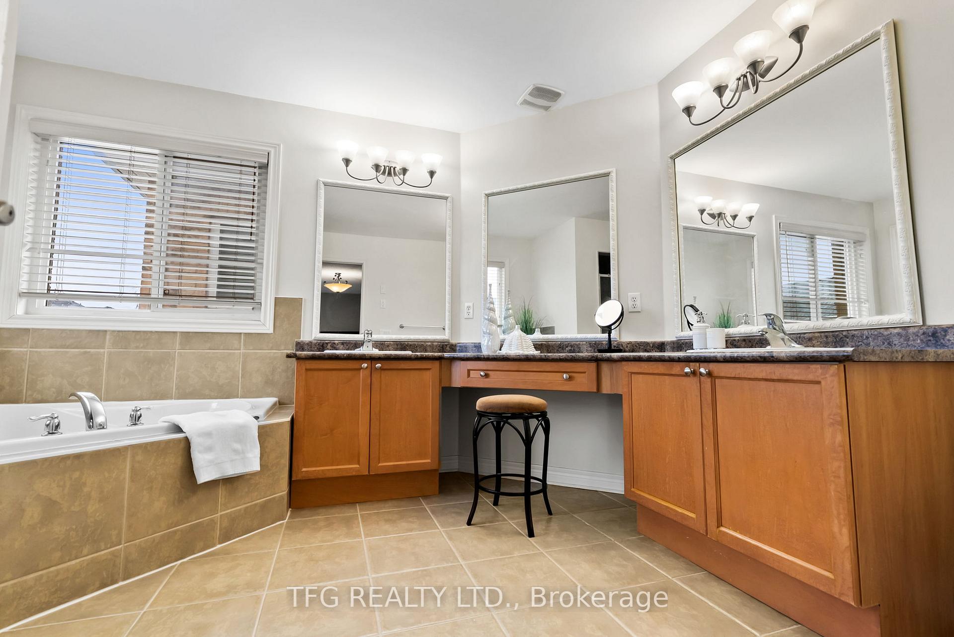 Photo 19 of 142 Southfield Avenue, Clarington, Courtice — HOMEH