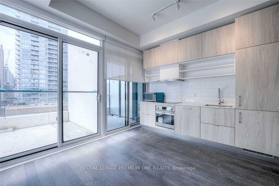 Photo 10 of Unit 1012, 5 Soudan Avenue, Toronto, Mount Pleasant East — HOMEH