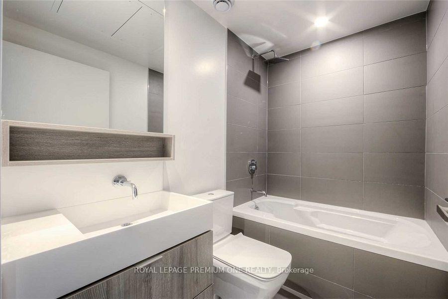 Photo 14 of Unit 1012, 5 Soudan Avenue, Toronto, Mount Pleasant East — HOMEH