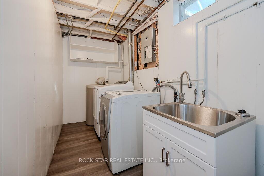 Photo 26 of 55 West Acres Crescent, Kitchener — HOMEH