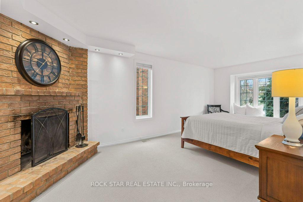 Photo 14 of 43 Oceanic Drive, Hamilton, Stoney Creek — HOMEH