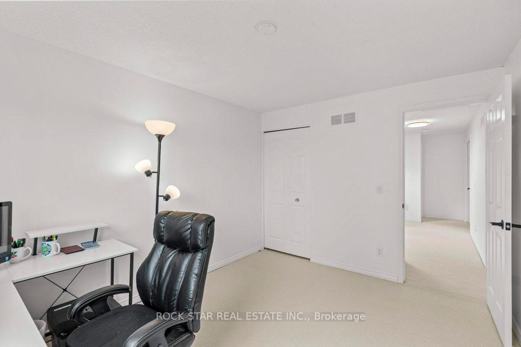 Photo 26 of 43 Oceanic Drive, Hamilton, Stoney Creek — HOMEH