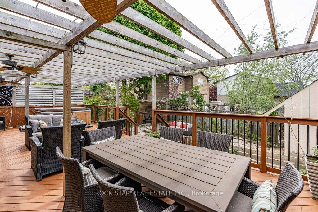 Photo 39 of 43 Oceanic Drive, Hamilton, Stoney Creek — HOMEH