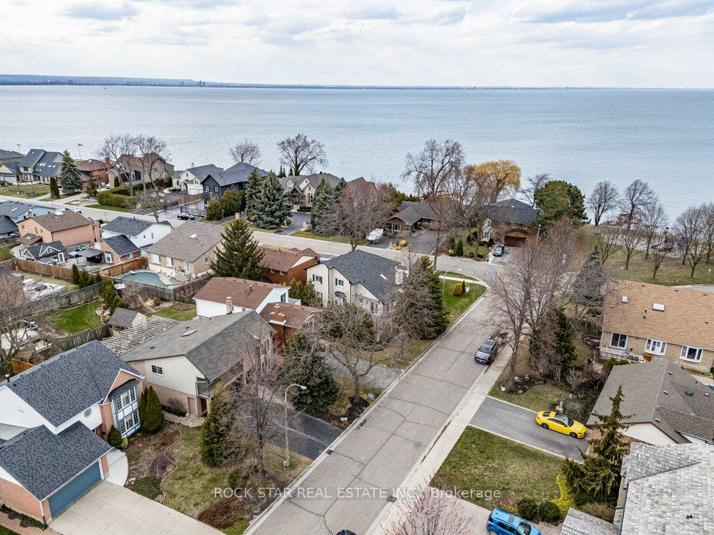 Photo 40 of 43 Oceanic Drive, Hamilton, Stoney Creek — HOMEH