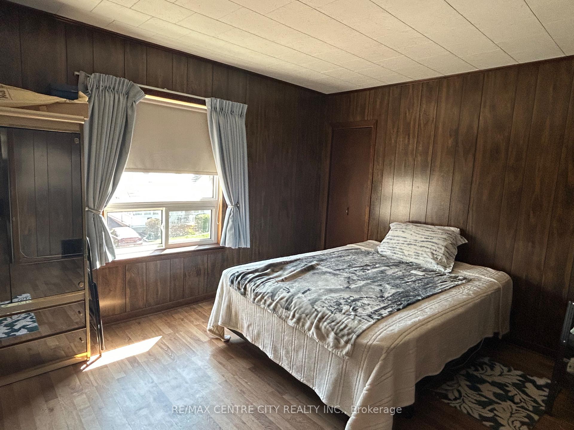 Photo 12 of 87 Fifth Avenue, St. Thomas — HOMEH