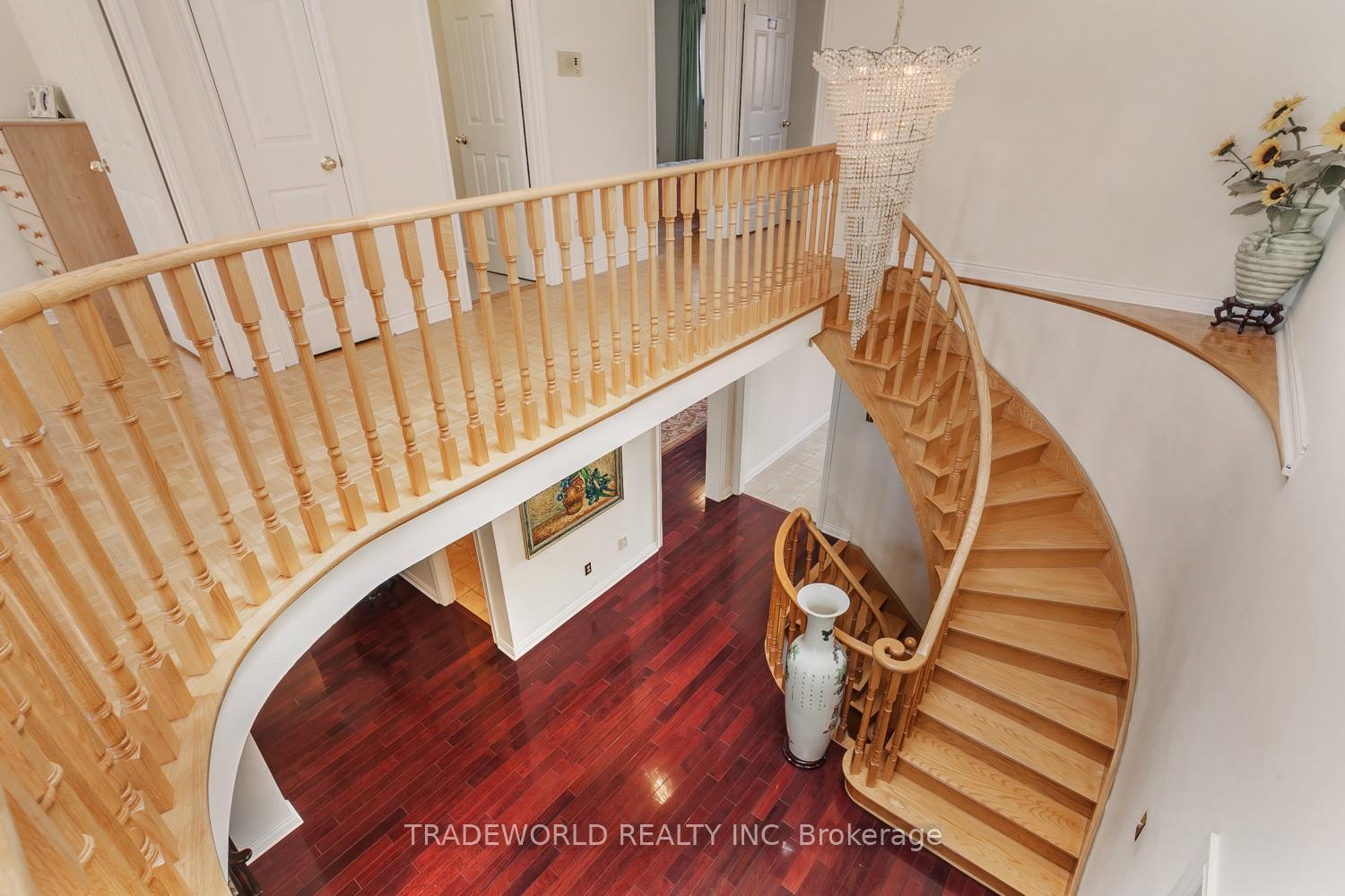 Photo 20 of 2 Doulton Court, Markham, Milliken Mills East — HOMEH