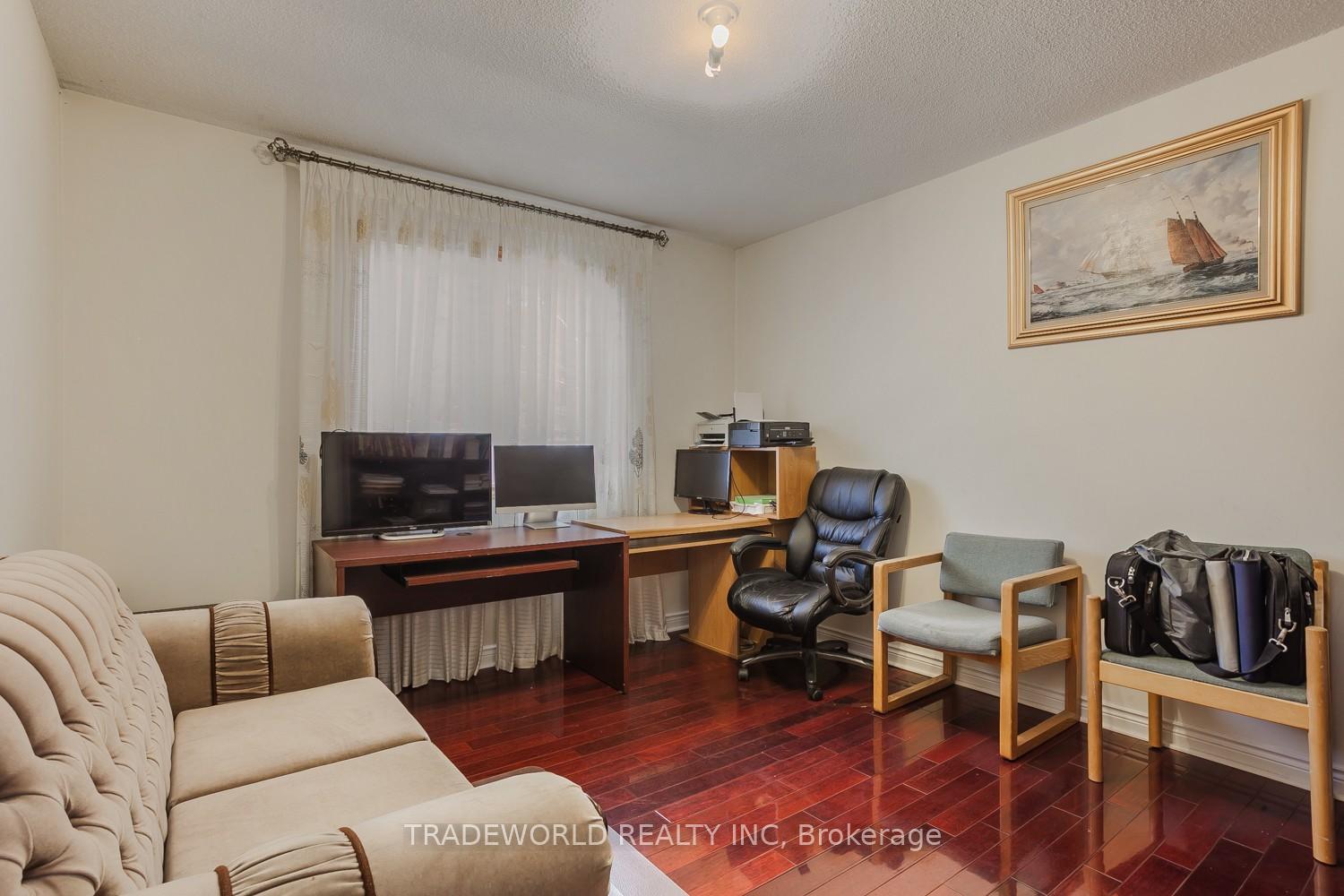 Photo 23 of 2 Doulton Court, Markham, Milliken Mills East — HOMEH