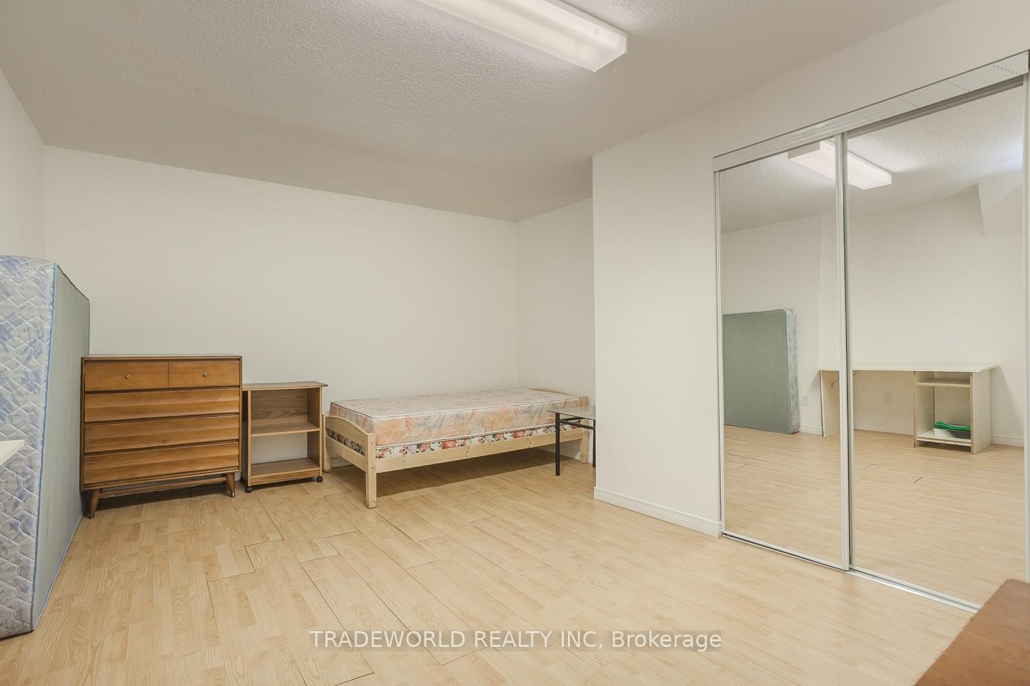 Photo 21 of 2 Doulton Court, Markham, Milliken Mills East — HOMEH
