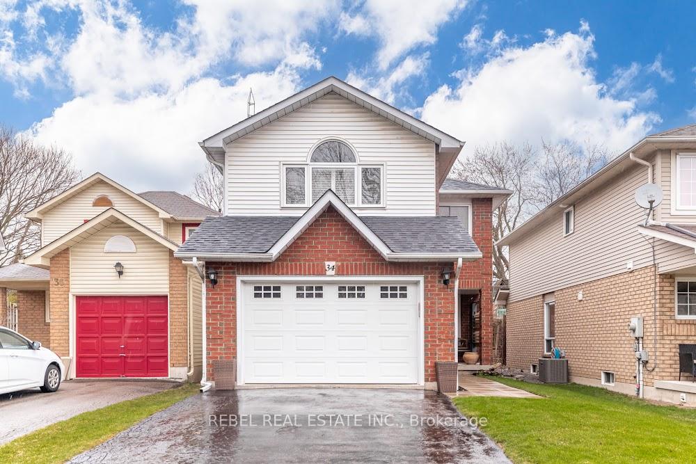 Photo 1 of 34 Borland Court, Clarington, Bowmanville — HOMEH