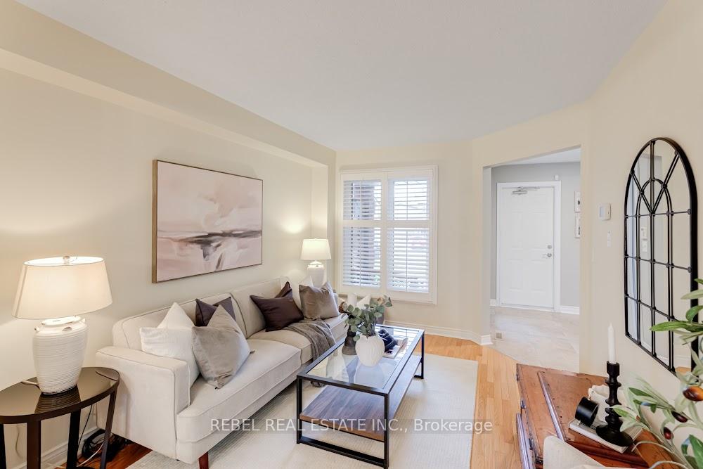 Photo 16 of 34 Borland Court, Clarington, Bowmanville — HOMEH