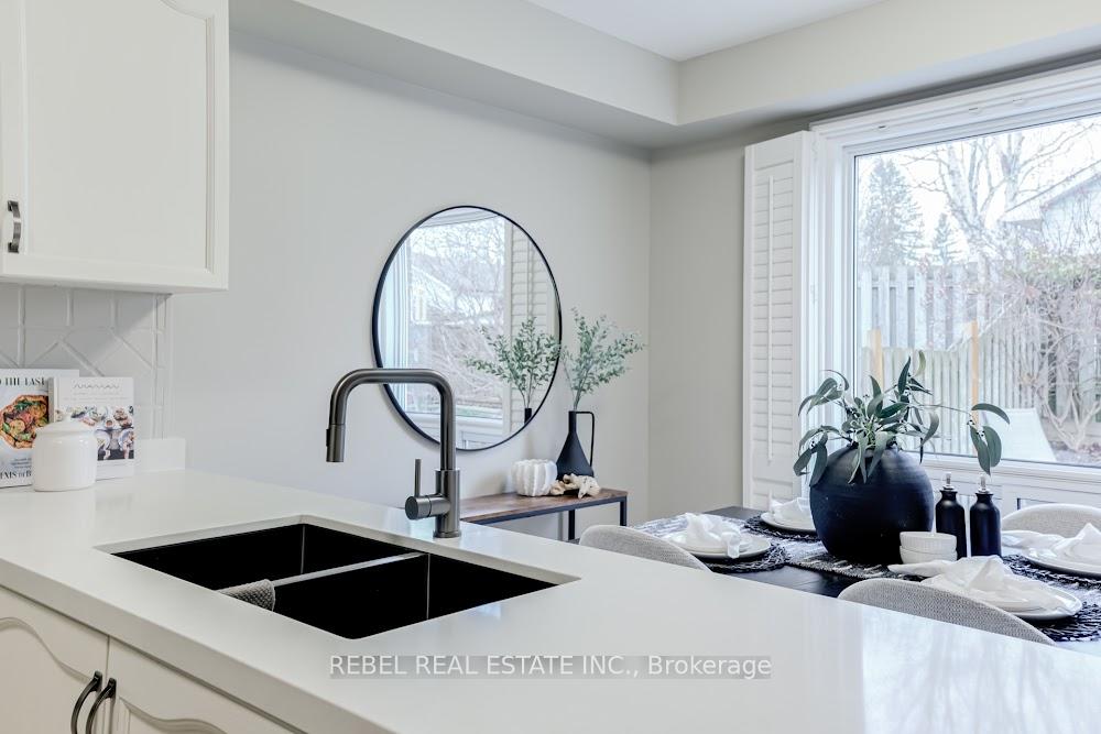 Photo 19 of 34 Borland Court, Clarington, Bowmanville — HOMEH