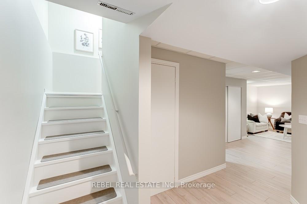 Photo 46 of 34 Borland Court, Clarington, Bowmanville — HOMEH
