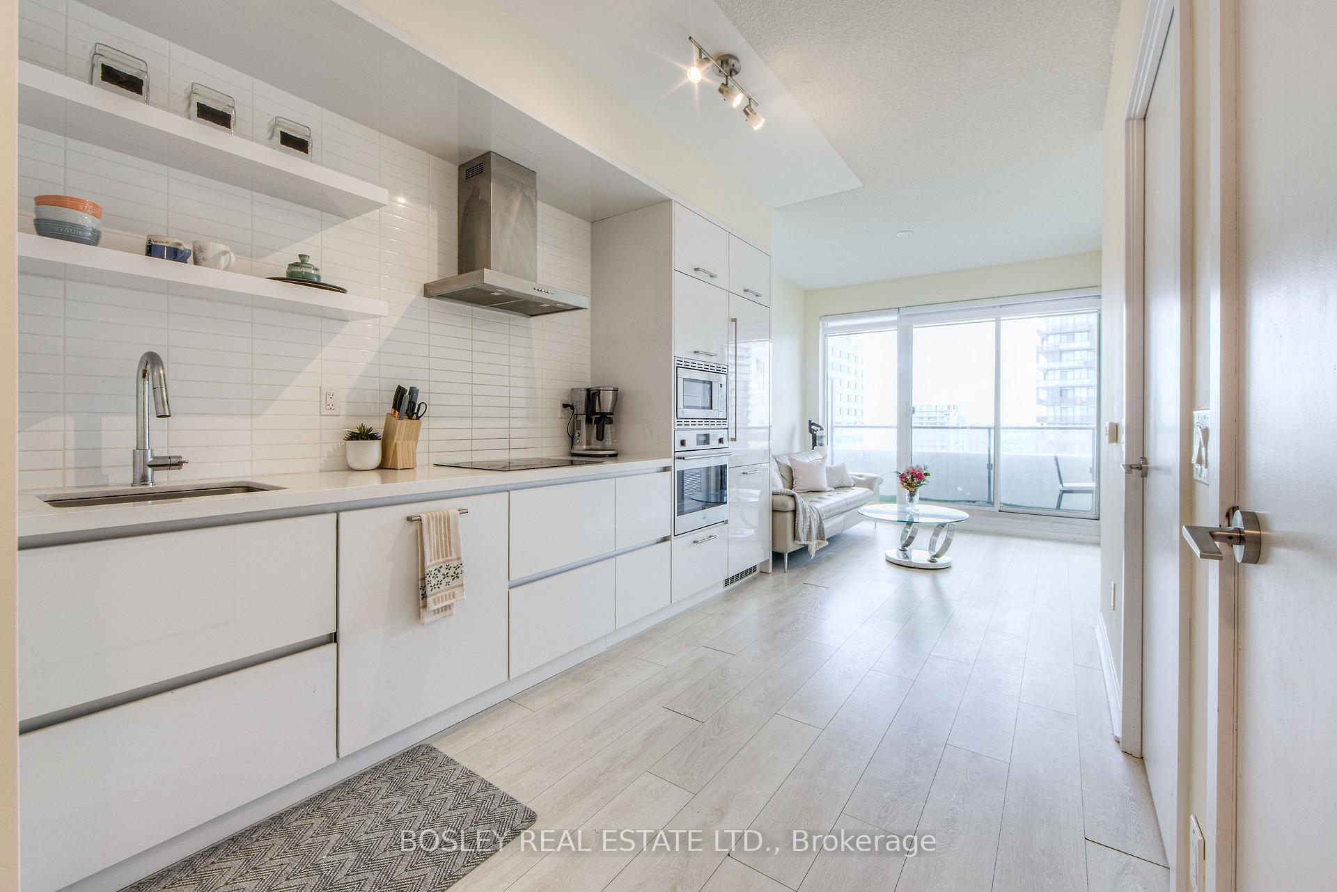 Photo 2 of Unit 3110, 2221 Yonge Street, Toronto, Mount Pleasant West — HOMEH
