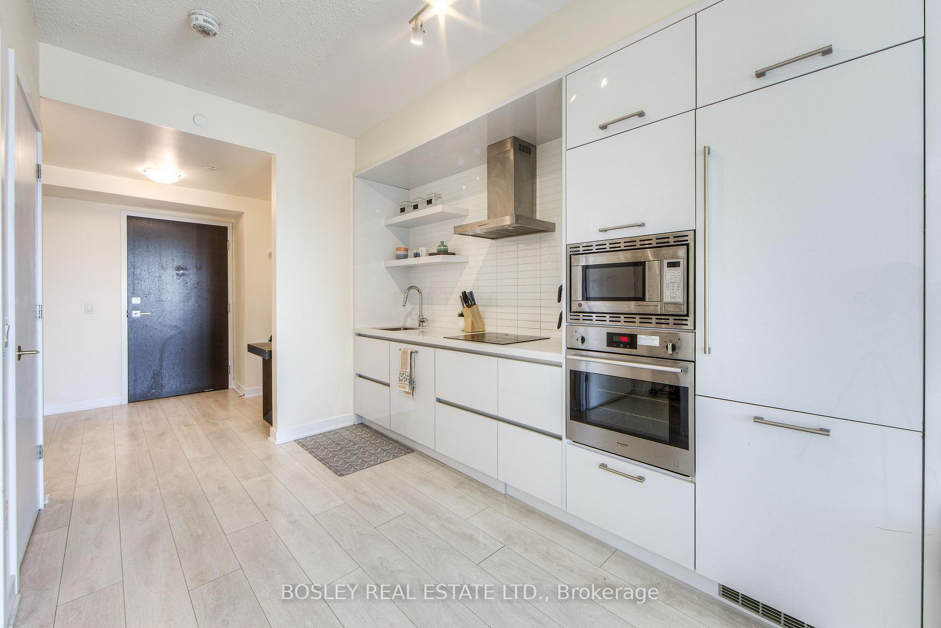 Photo 6 of Unit 3110, 2221 Yonge Street, Toronto, Mount Pleasant West — HOMEH