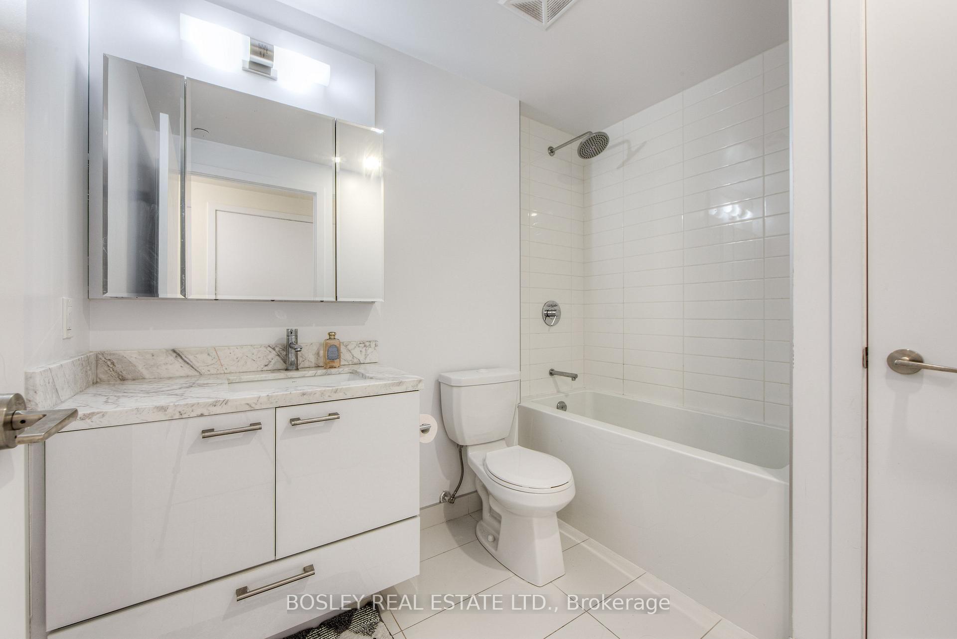 Photo 15 of Unit 3110, 2221 Yonge Street, Toronto, Mount Pleasant West — HOMEH